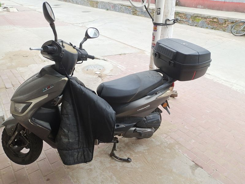 二手银钢侠霍克YG125T-30