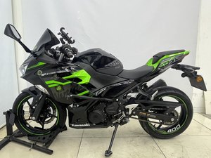 二手川崎Ninja 400