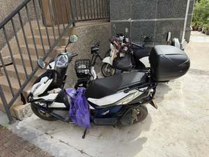 二手五羊本田NX125