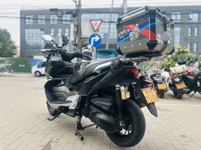 二手大阳V锐 ADV350