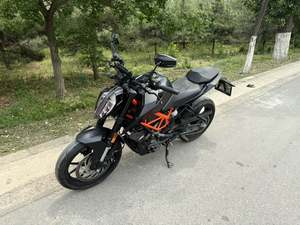 二手KTMR2R390 Duke