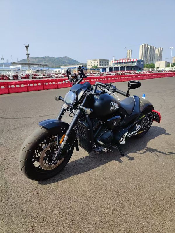 二手广建雅金刚狼800
