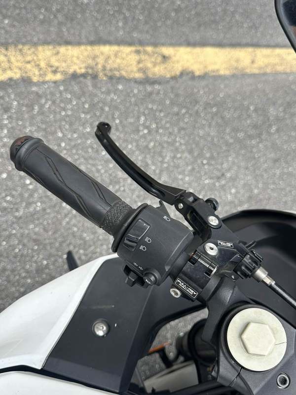 二手雅马哈YZF-R3