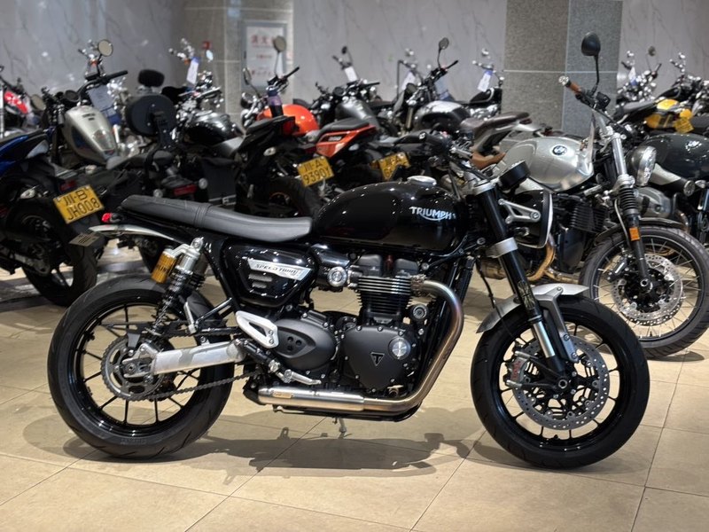二手凯旋Street Twin