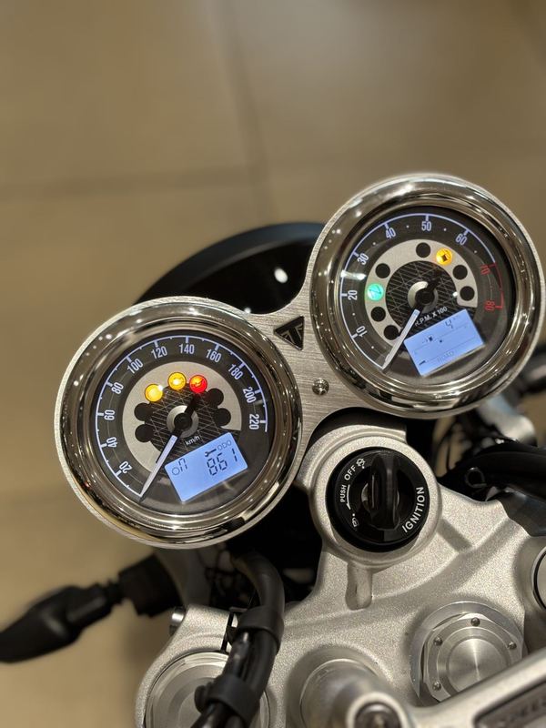 二手凯旋Street Twin