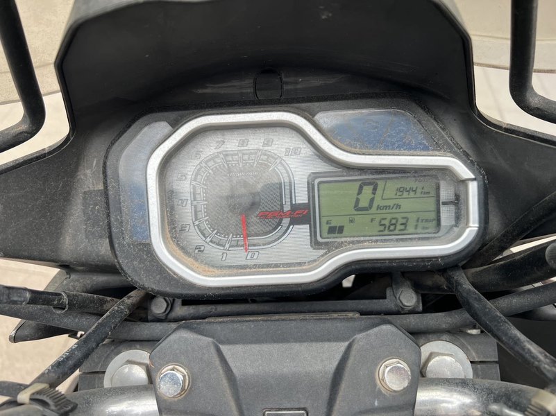 二手五羊本田猛鸷 CB190X