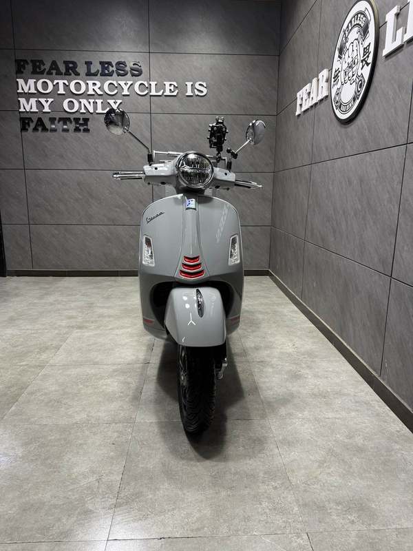 二手VESPAGTS 300