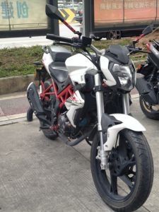 二手贝纳利红宝龙 TNT150i