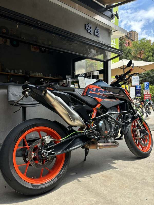 二手KTMR2R890 Duke