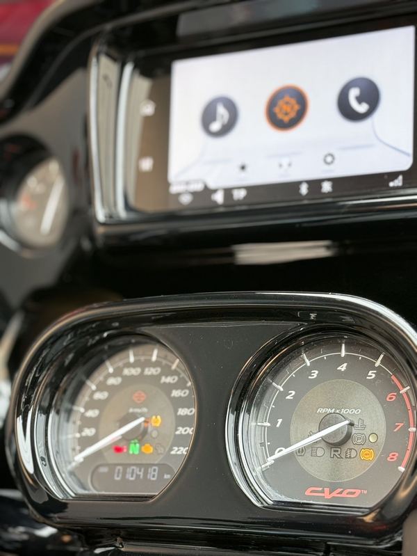 二手哈雷戴维森公路滑翔 Road Glide