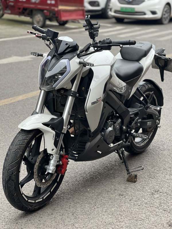 二手贝纳利小迅龙 BN150S