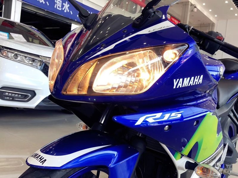 二手雅马哈YZF-R15