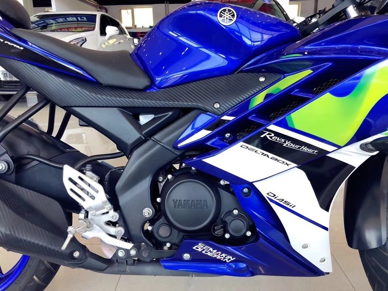 二手雅马哈YZF-R15