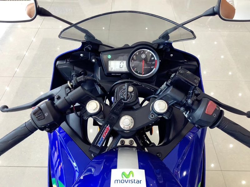 二手雅马哈YZF-R15