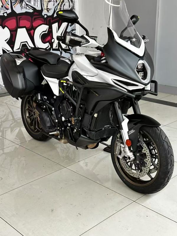 二手奥古斯塔Turismo Veloce 800