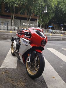二手奥古斯塔Superveloce 800