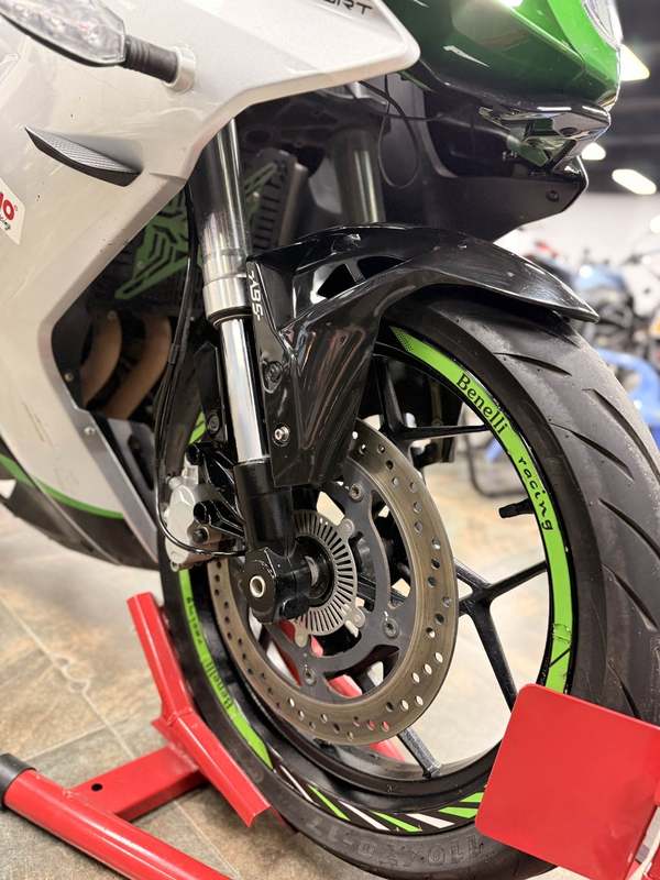 二手贝纳利龙卷风 Tornado 252R