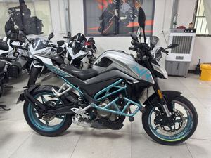 二手春风250NK