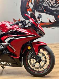 二手本田CBR400R