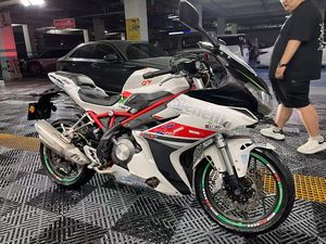 二手贝纳利龙卷风 Tornado 302R
