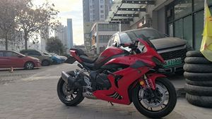 二手QJMOTOR赛800