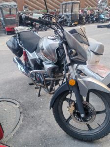 二手五羊本田CB150S雄帅