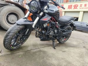 二手贝纳利蓝宝龙BJ300GS