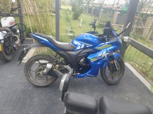 二手济南铃木极客飒 Gixxer 155