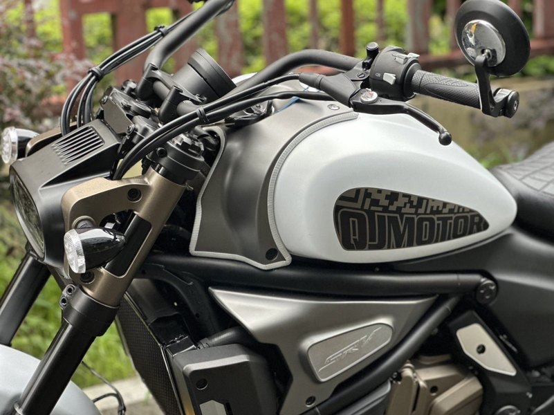 二手QJMOTOR闪700