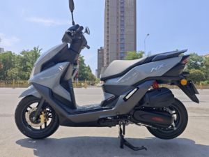二手五羊本田NX125