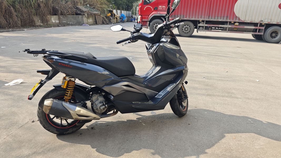 二手龙嘉VMAX ie300