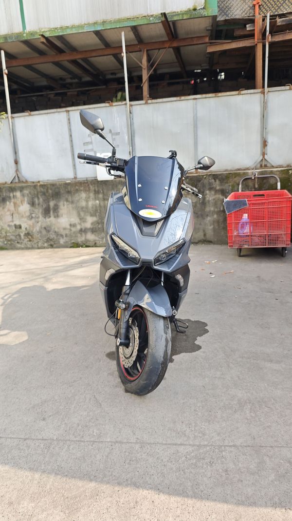 二手龙嘉VMAX ie300