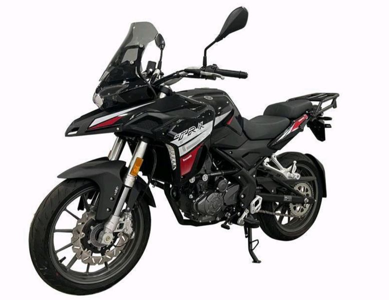二手贝纳利金鹏 TRK251