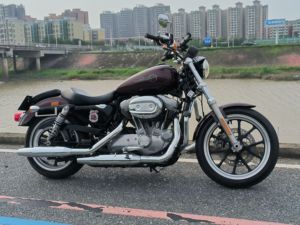 二手哈雷戴维森883L SuperLow