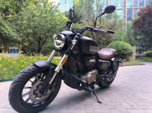 二手QJMOTOR闪300