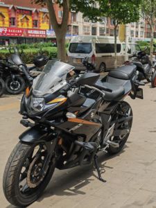 二手豪爵铃木GSX250R