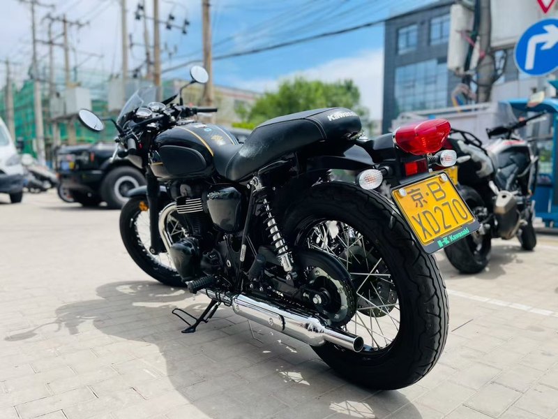 二手川崎W800 