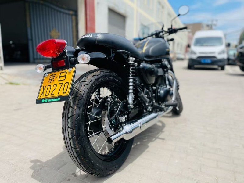 二手川崎W800 