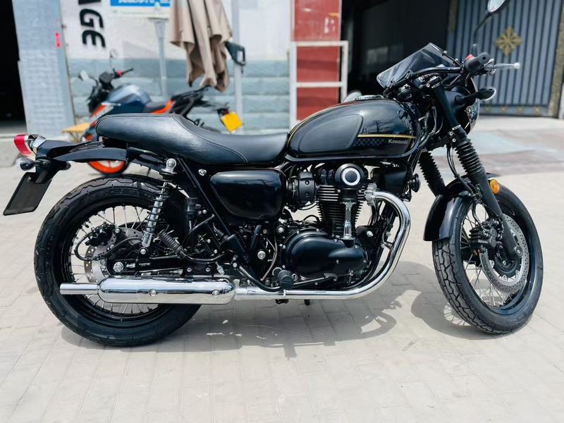 二手川崎W800 