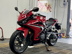 二手本田CBR400R