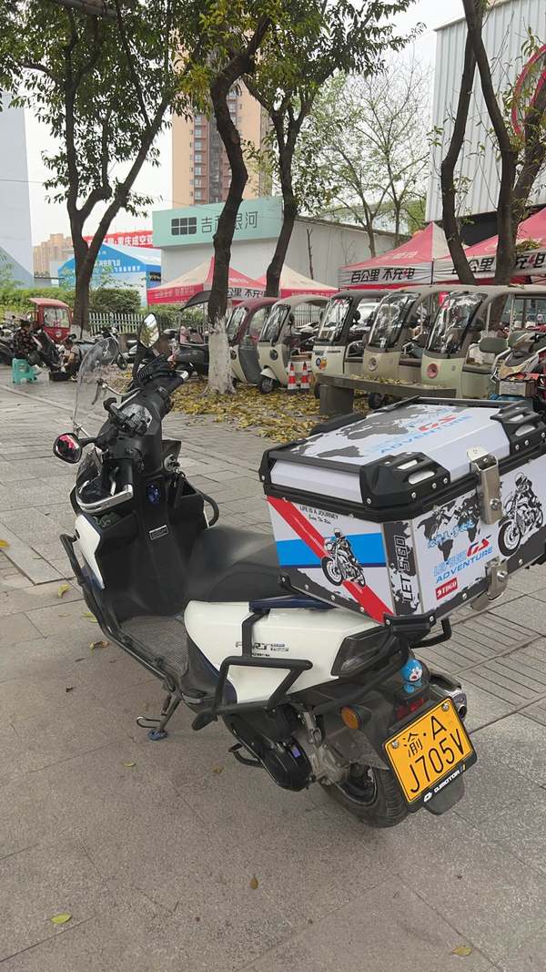 二手QJMOTOR鸿125