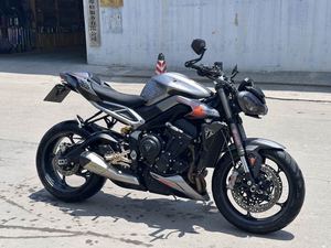 二手凯旋Street Triple 765
