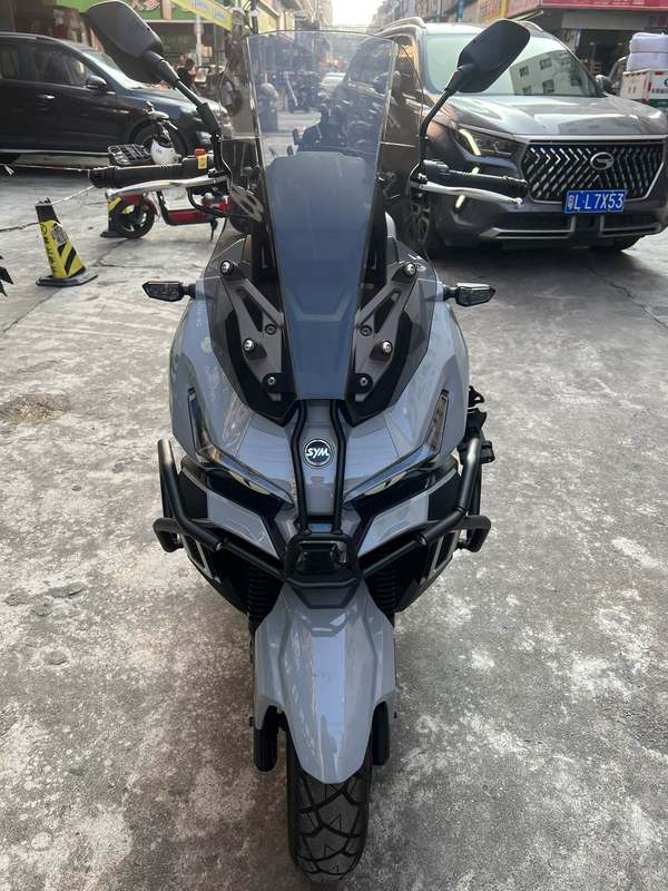 二手三阳哈士奇 Husky ADV150