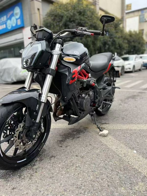 二手贝纳利蓝宝龙 BN302S