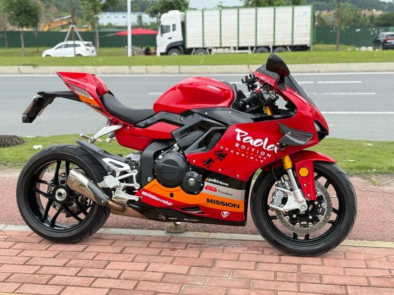 二手摩迪威800RS