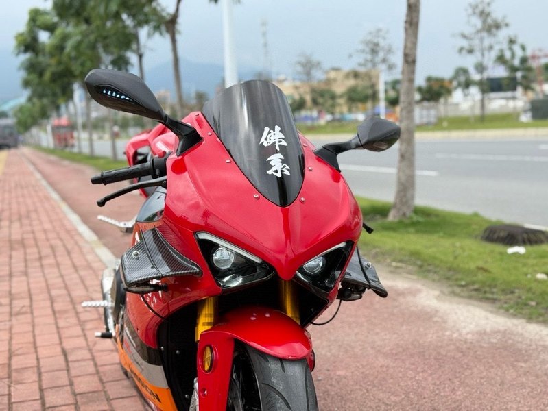 二手摩迪威800RS