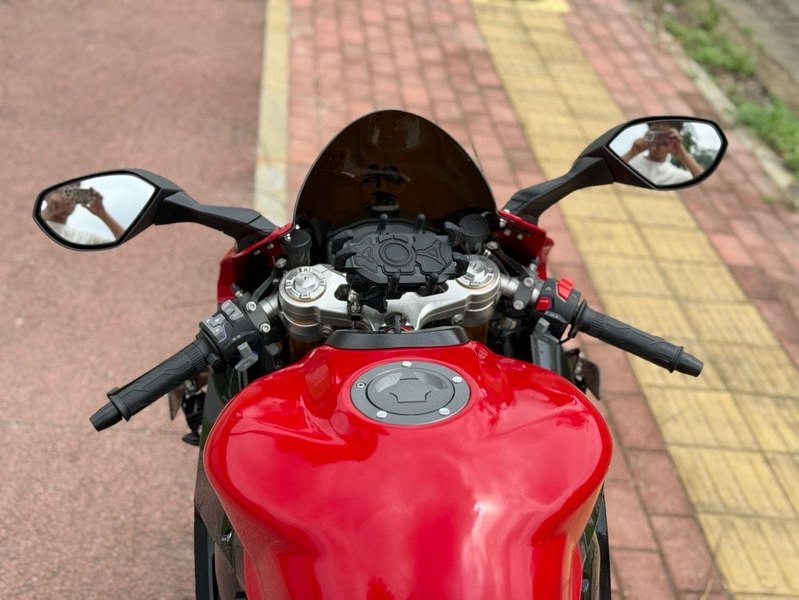 二手摩迪威800RS