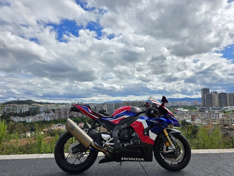 二手本田CBR 1000 RR
