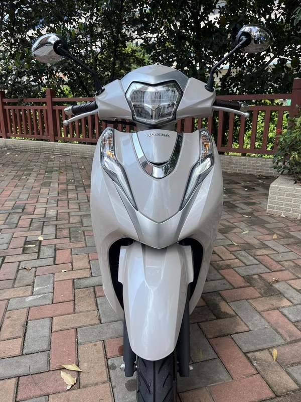 二手五羊本田Lead125