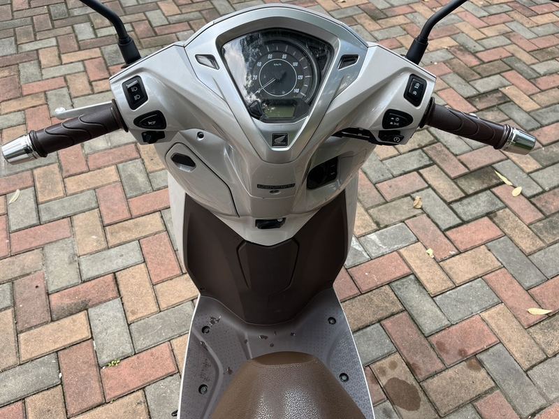 二手五羊本田Lead125
